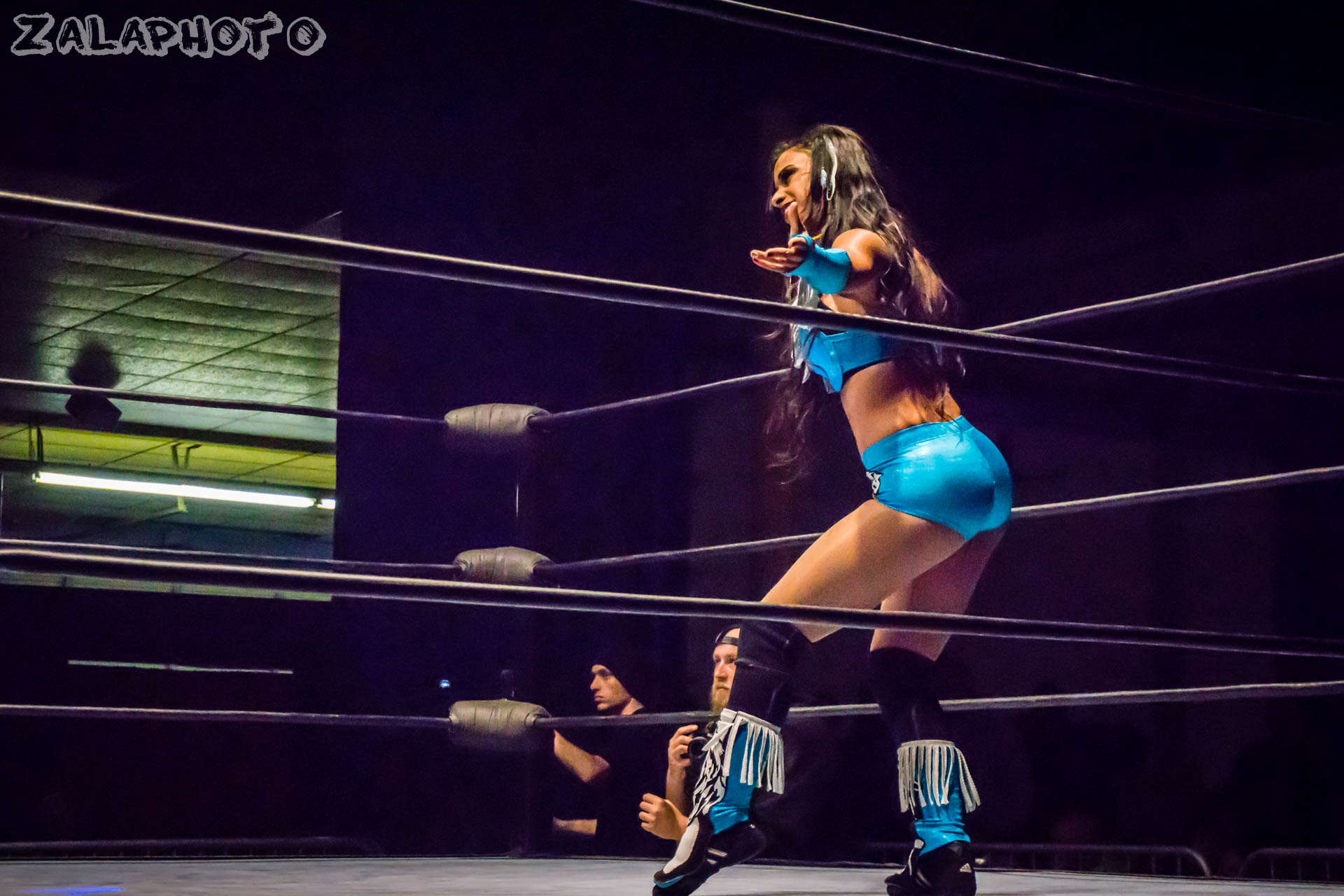 Return to Kimber Lee vs Renee Michelle at MCW Holiday Havoc '15. 